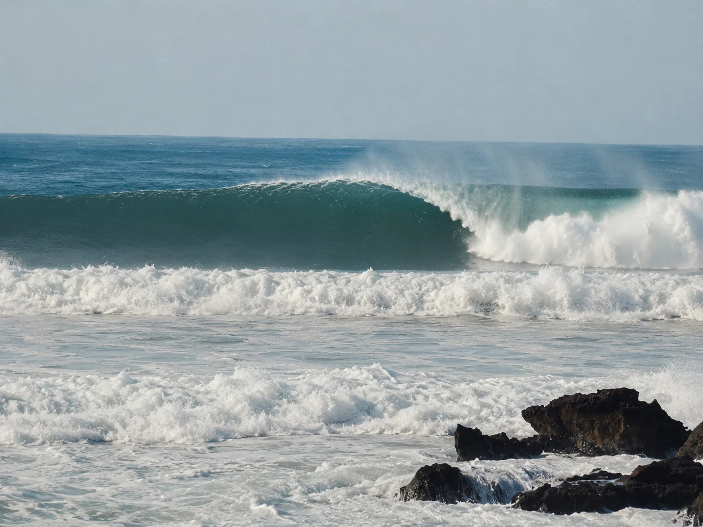 Draculas surf spot
